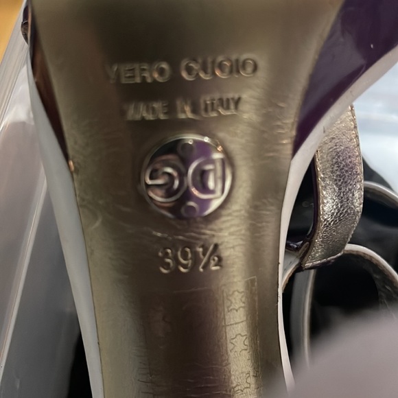 Dolce & Gabbana t-strap platform heels - Picture 10 of 10